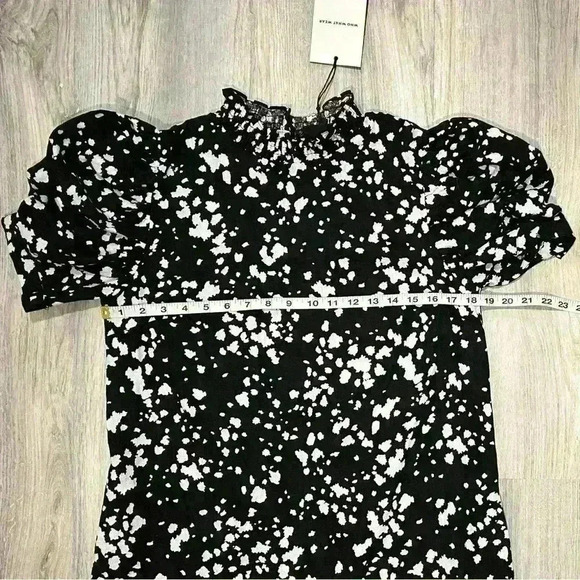 NWT Who What Wear Ruffle High Neck Short Sleeve Black White Shift Dress Size S - Picture 5 of 11